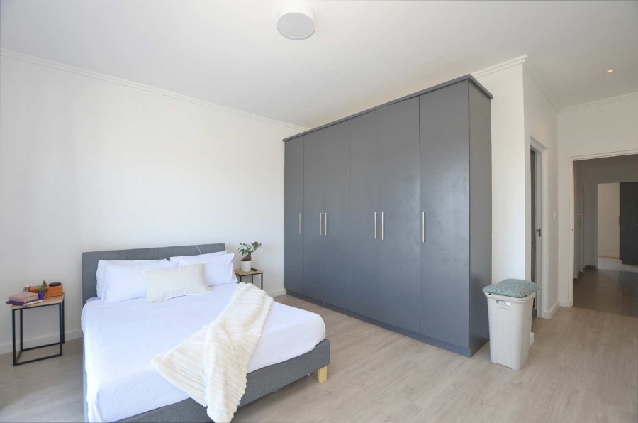 2 Bedroom Property for Sale in Sandown Western Cape